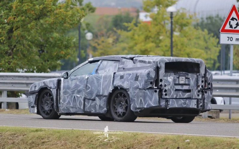 Это действительно Ferrari? Сначала электромобиль итальянской марки заметили на тестах в странной «маске» 1 02a04ca246caab4b15dd82591c68eca3