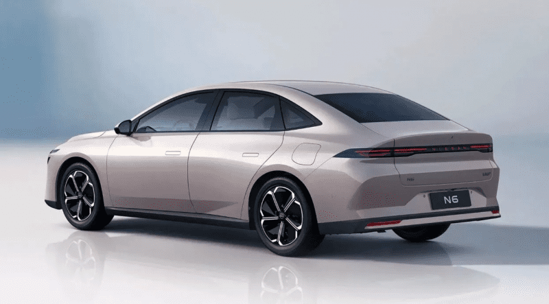 Дешевле быть не может: новый Nissan удивил ценой и вызвал ажиотаж 1 836b18545c9a4be082a01413877d09bb