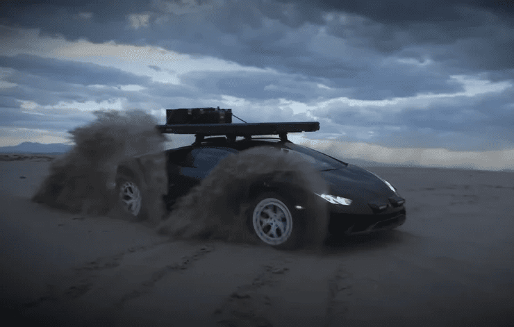 Уникальный 1500-сильный дом на колесах Lamborghini застрял в пустыне (ФОТО, ВИДЕО) 1 d8e5d34355d71b41e386fff2ce965be9