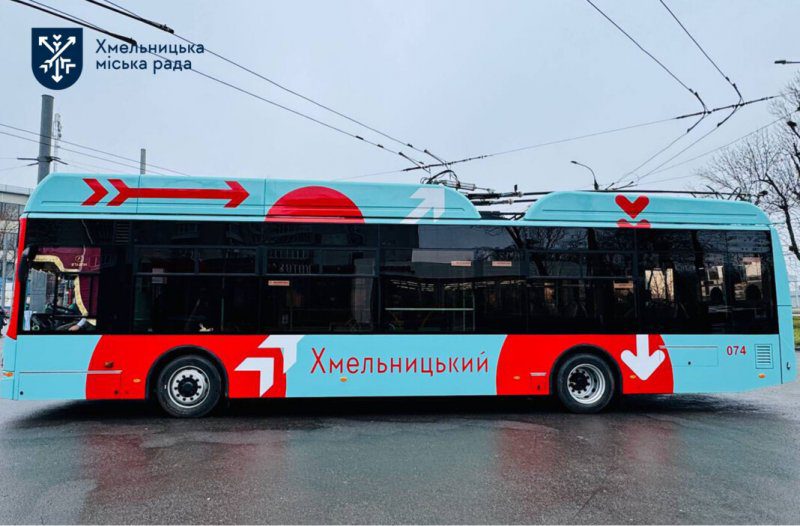 Хмельницкий получил новые троллейбусы украинского производства: какой модели (ФОТО) 1 be5f50cc9e08e2d40f3c7e712c932fac