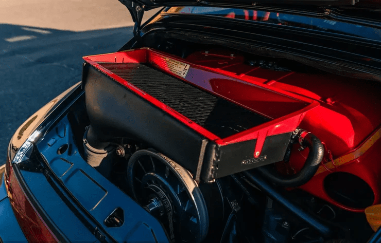 Капсула времени за $2,7 млн: на продажу выставили 32-летний Porsche в новом состоянии (ФОТО) 3 d2370cbb0b990f0d1f2e1d8afc808d0d