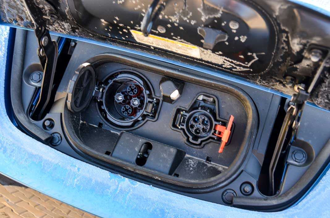 Тест-драйв Nissan Leaf глазами упрямого петролхеда 5 65b132accef6f61ec8699628ba3c1ff3