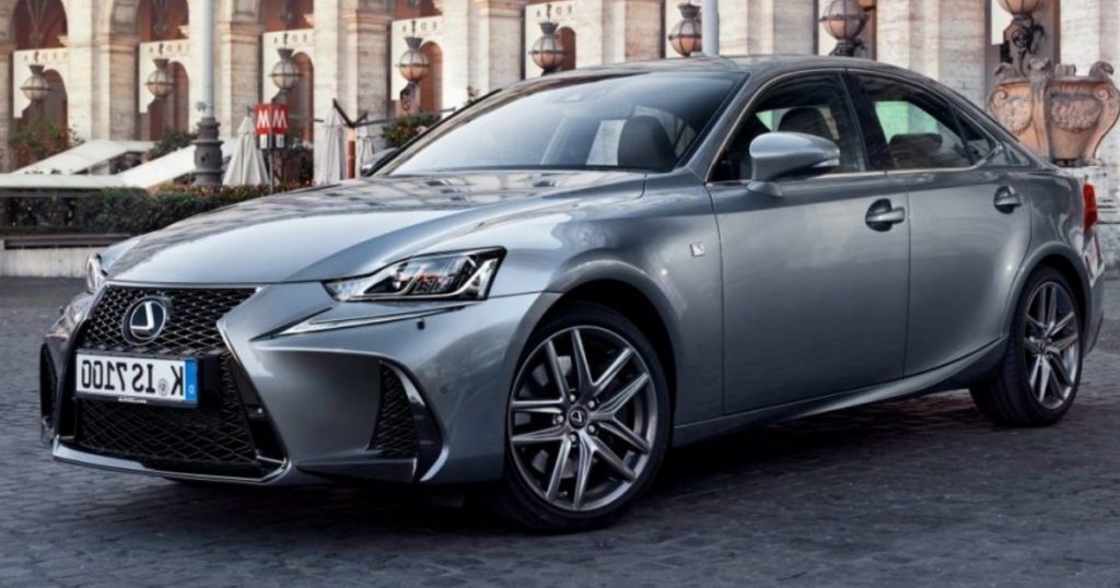 10 самых надежных автомобилей Lexus последнего десятилетия 1 31ee290edfcc6b67eb63e435eec773a8